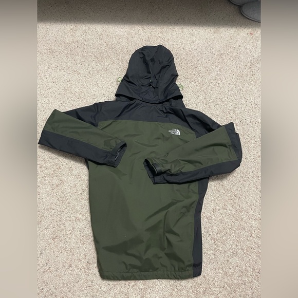 The North Face Hyvent Jacket w/ detachable hood, Rain Raincoat Lightweight - Picture 3 of 4